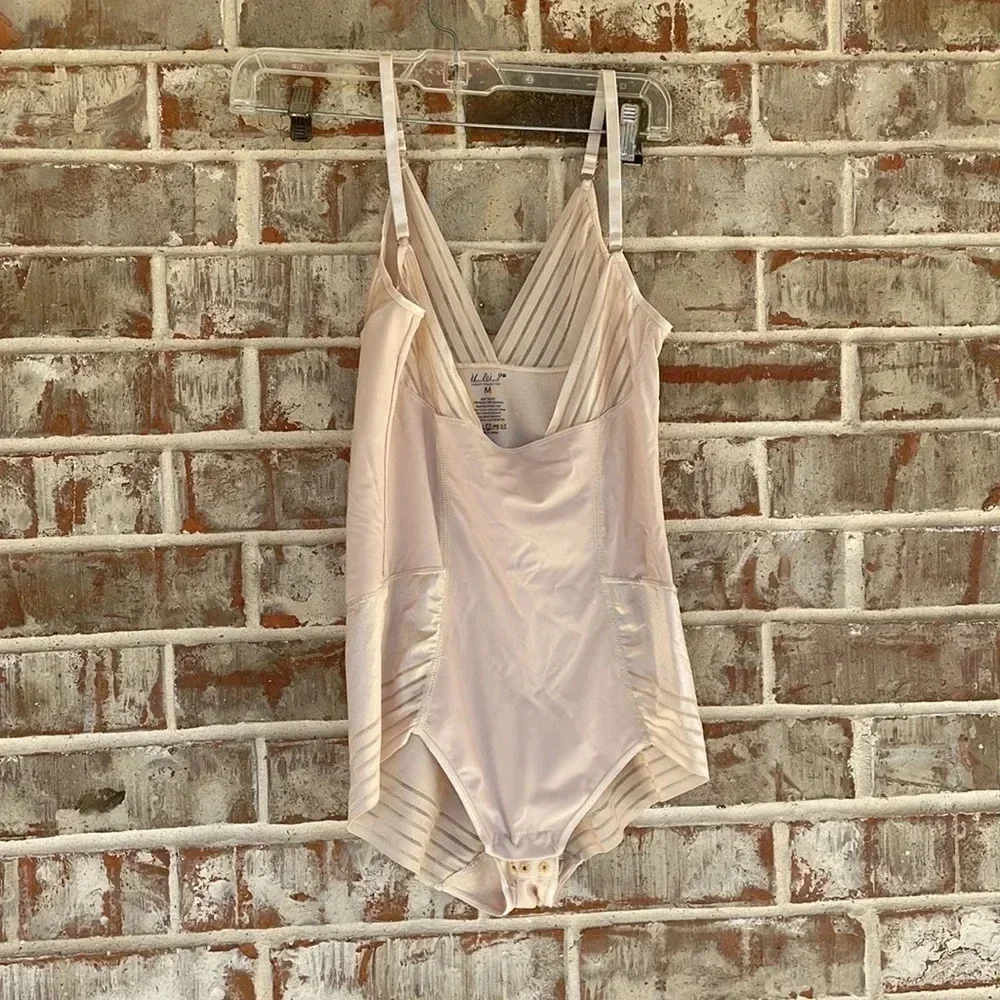 Underwear? Beige Cut Away‎ Bust Body Suit Shaper